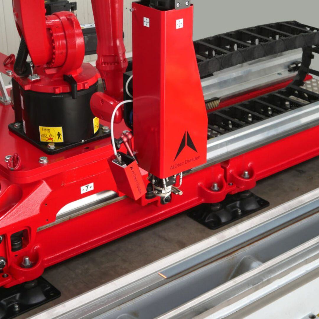 ALOtec Mobile Laser System - Image 4
