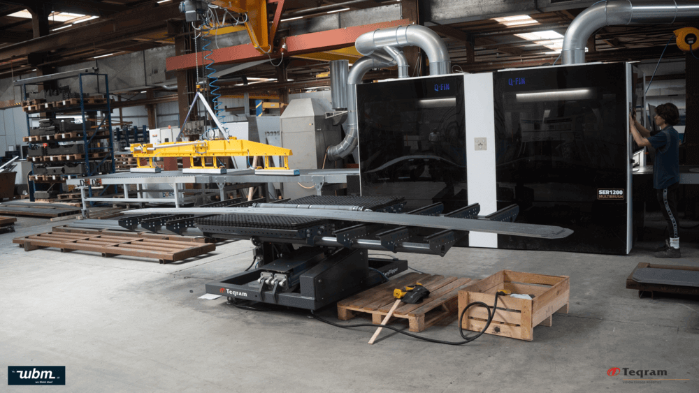 The EasyFlipper prevents delays during deburring, allowing optimal use of this machine.